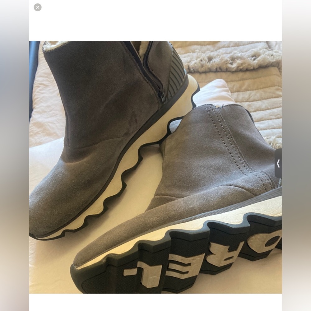 Sorel grey boots, size 9.5 Suede leather with soft interior.